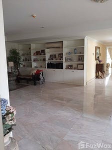 /international/th/21-19-sukhumvit-23-khlong-toei-nuea-vadhana-bangkok-10110-thailand-vadhana-bangkok-340105576704/