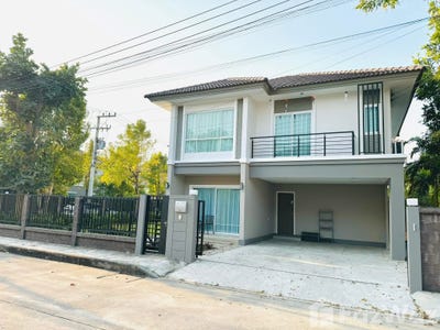 /international/th/passorn-pride-chiang-mai-mahidol-muthi-2-ton-pao-san-kamphaeng-chiang-mai-50130-thailand-san-kamphaeng-chiang-mai-340105578201/