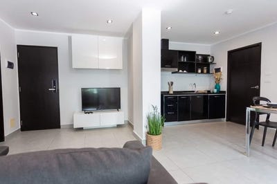 /international/th/the-tower-condominium-highway-4028-chalong-mueang-phuket-phuket-83130-tha-chalong-phuket-340108137355/?lang=fr