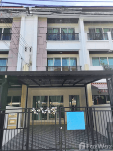 /international/th/2390-lat-phrao-101-soi-42-khlong-chan-bang-kapi-bangkok-10240-thailand-bang-kapi-bangkok-340105677331/