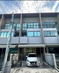 /international/th/top-up-machine-soi-muban-ban-nanthawan-phraram-kao-on-nut-prawet-bangkok-10250-tha-prawet-bangkok-340106658160/?lang=th