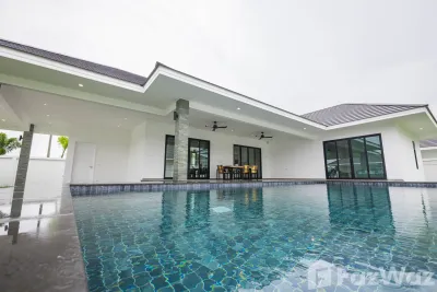 /international/th/royal-thai-pet-hin-lek-fai-hua-hin-prachuap-khiri-khan-77110-thailand-hua-hin-changwat-prachuap-khiri-khan-340106489713/?lang=pt