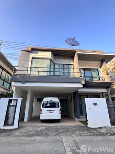 /international/th/5-so-ri-lan-na-soi-10-pa-tan-chiang-mai-50300-thailand-chiang-mai-chiang-mai-340105553908/