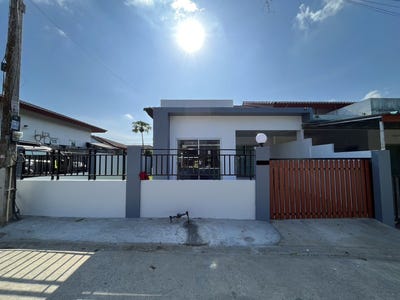/international/th/soi-muban-tawan-place-si-sunthon-thalang-phuket-83110-tha-si-sunthon-phuket-340106648457/?lang=fr