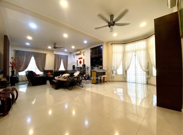 Jalan Puteri 9, Puchong, Selangor 47100