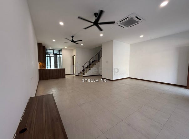 Jalan aurora, Iskandar Puteri, Johor 79200