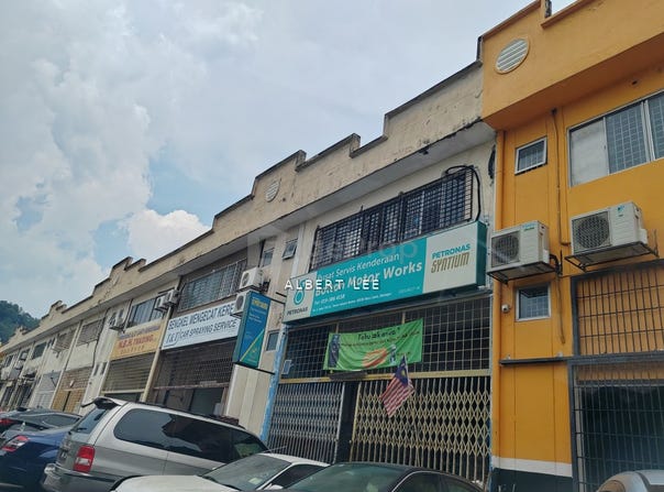Batu Caves, Selangor 68100