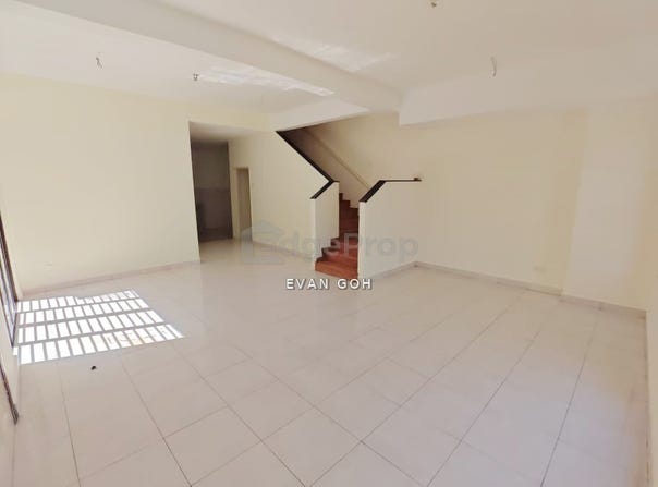 Jalan Mutiara, Puchong, Selangor 47100