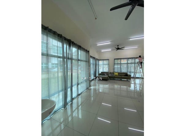 Jalan Suarasa, Batu 9th Cheras, Selangor 43000