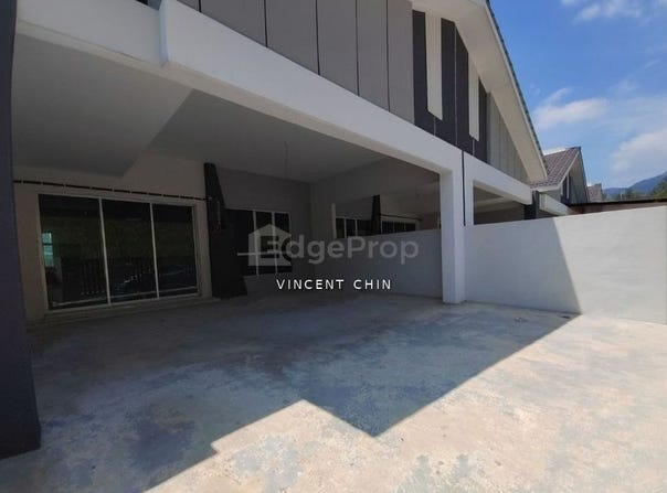 Lahat, Ipoh, Perak 31500