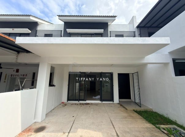 Jalan Desa 7/x, Bandar Country Homes, Selangor 48000