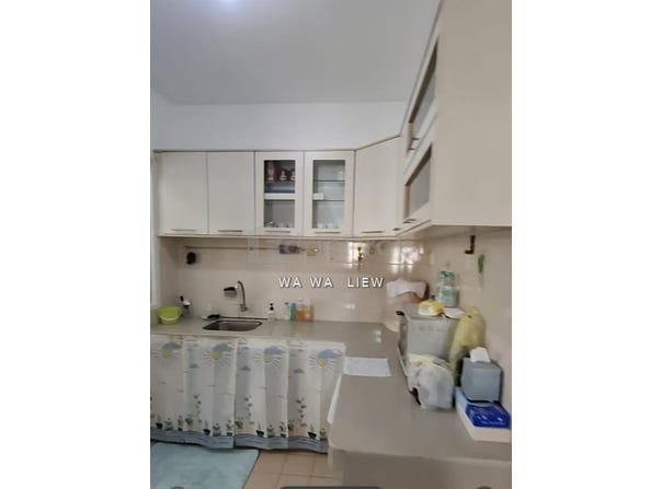 Jalan Tk 3 Taman Kinrara Puchong, Puchong, Selangor 47100