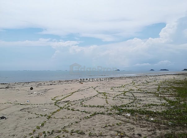 Johor, Kota Tinggi, Johor 81620
