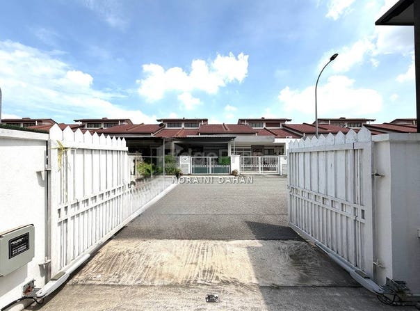 Jalan Kebun Nenas, Klang, Selangor 41200