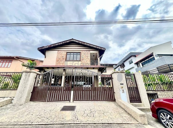 Jalan Bunga Raya, Shah Alam, Selangor 40000
