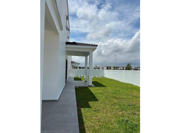 Persiaran Eko Botani 2, Iskandar Puteri, Johor 79100
