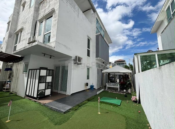 Jalan Nadayu, Kajang, Selangor 43000