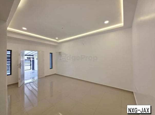 Jalan Emas; Jalan Besi, Klang, Selangor 41100