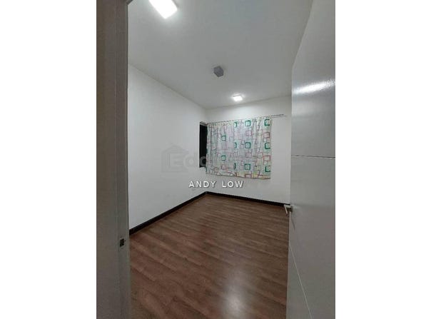Persiaran Golf, Saujana, Selangor 40150