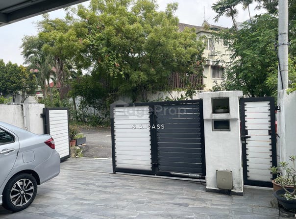 Off Jalan Gasing, Petaling Jaya, Selangor 46000
