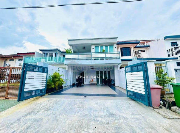 J, Petaling Jaya, Selangor 52200