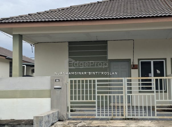 Jalan Residen, Sitiawan, Perak 32000