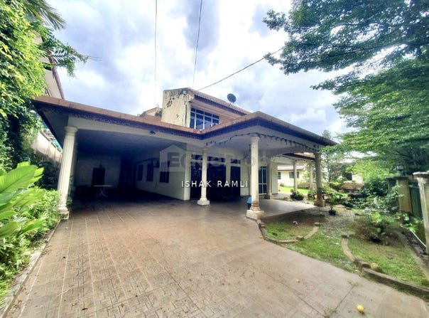 Jalan Pakis, Batu 8, Batu 9th Cheras, Selangor 43200