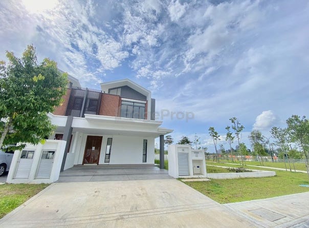 Jalan Sg. Serai, Kg. Sungai Serai, Rawang, Selangor 48050