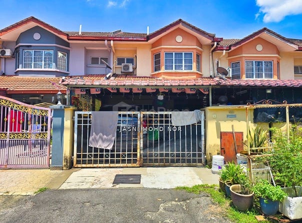 Jalan DC 1, Sungai Buloh, Selangor 47000