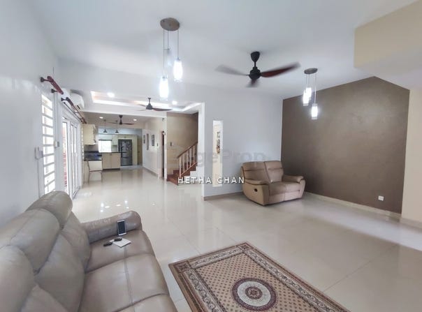 Jalan Megah, Batu 9th Cheras, Selangor 43000