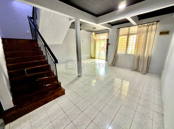 Jalan Seroja, Sepang, Selangor 43900