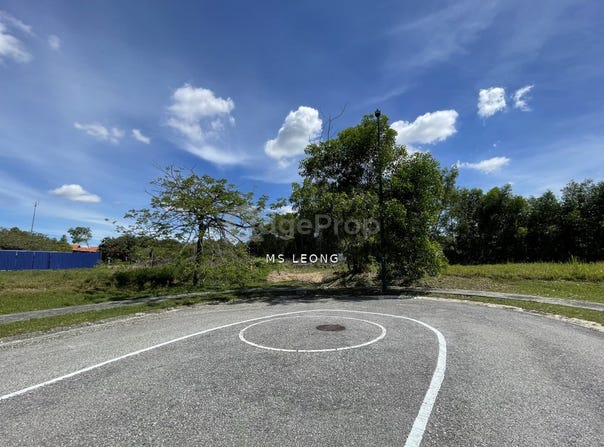 Bukit Jelutong, Selangor