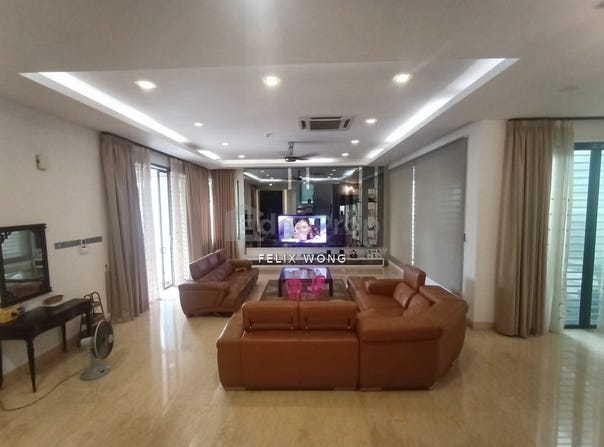 Persiaran Mahkota Cheras, Cheras, Selangor 43200