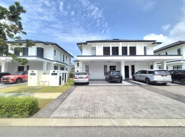 Bandar Puncak Alam, Selangor 42300