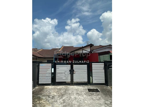 Jalan Widuri, Bukit Beruntung, Rawang, Selangor 48300