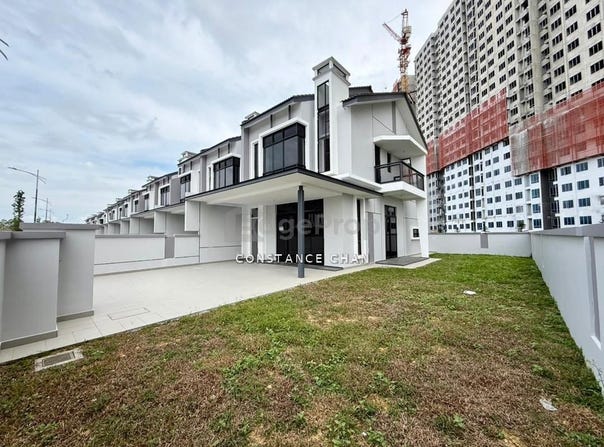 Johor Bahru, Johor 81100