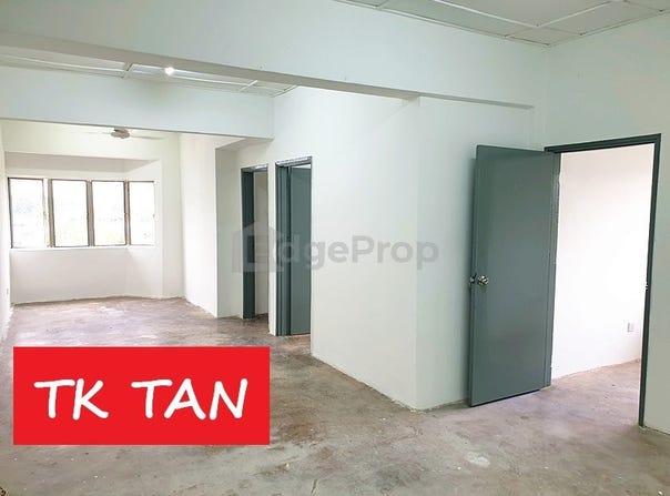 Off Jalan Raya 3, Seri Kembangan, Selangor 47100