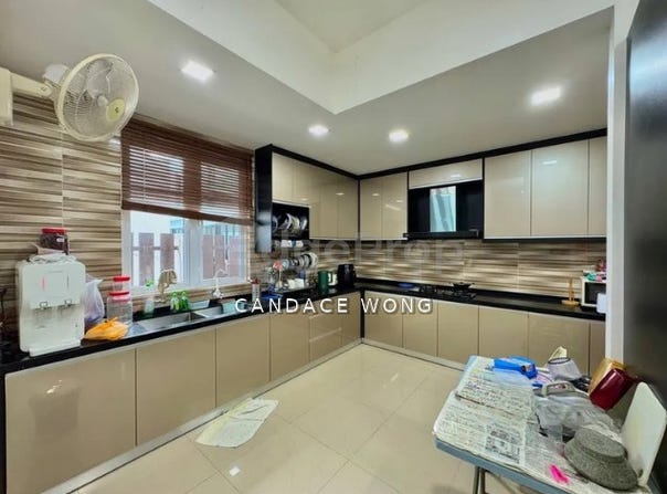 Jalan Residence, Kajang, Selangor 43000