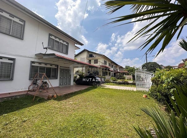 Off Jalan Padang Tembak, Kajang, Selangor 43200