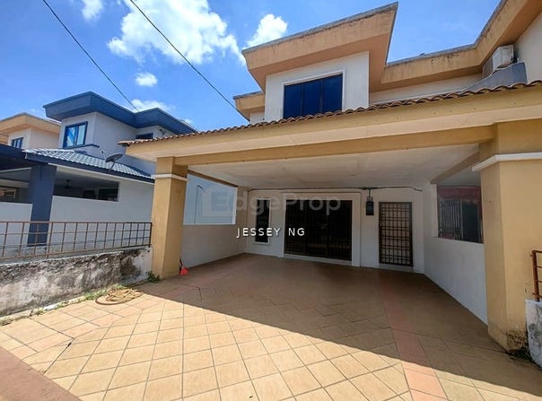 Persiaran Bercham Utara 11, Ipoh, Perak 31400
