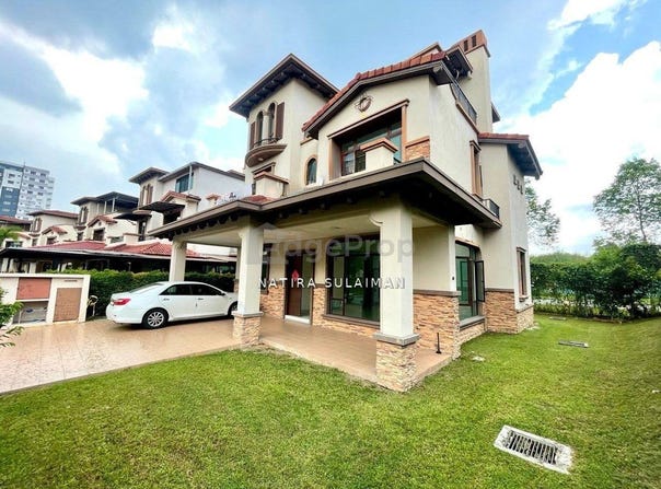 Lebuh Diamond, Semenyih, Selangor 43500