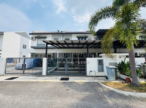 Persiaran Mahkota, Banting, Selangor 42700