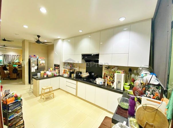 Jalan Damai Perdana, Selangor, Selangor 43200