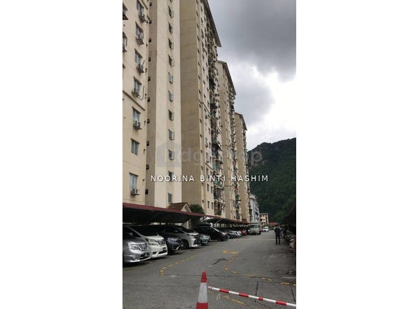 Jalan Zambrut, 68100, Selangor, Batu Caves, Selangor 68100