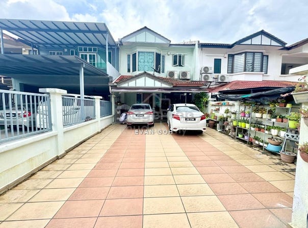 Jalan Mutiara, Puchong, Selangor 47100