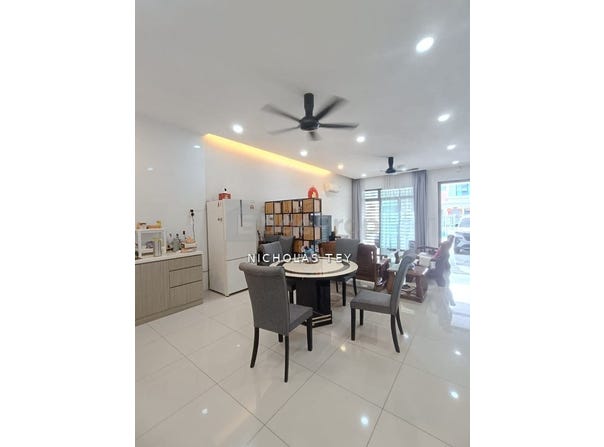 Jalan Maya, Iskandar Puteri, Johor 79100
