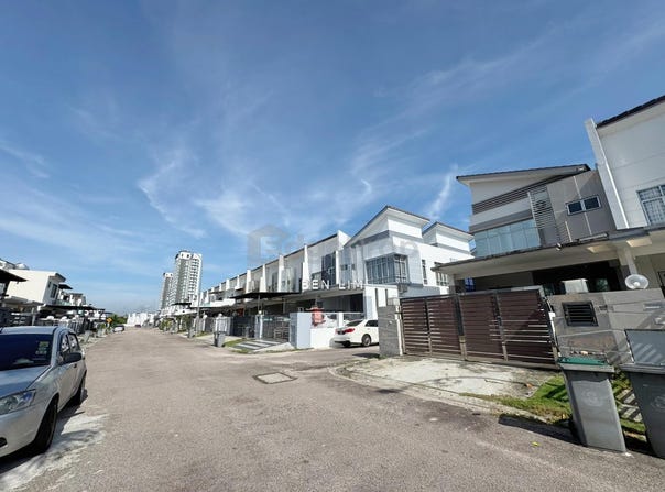 Johor Bahru, Johor 81100