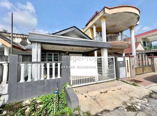 Taman Pinggiran, Off Jalan Lebuhraya Pinggiran, Batu Caves, Selangor 68100