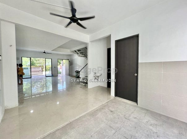 Jalan Lengkuas, Rimba Jaya, Shah Alam, Selangor 40200