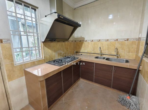 Batu 9th Cheras, Selangor 43200